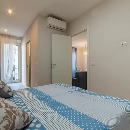 Blu Novecento Apartment